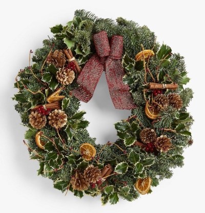 Christmas Wreath with fir cones